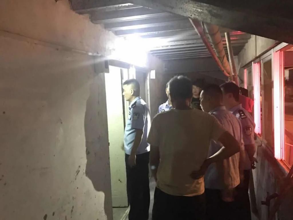  治安|【直击】推进扫黑除恶专项斗争，昨晚澄海又16人被抓…