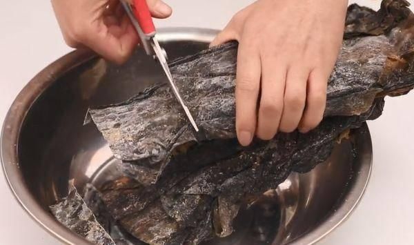  泡开|泡发海带时，水里多加一样“它”，10分钟泡开无腥味，太实用了