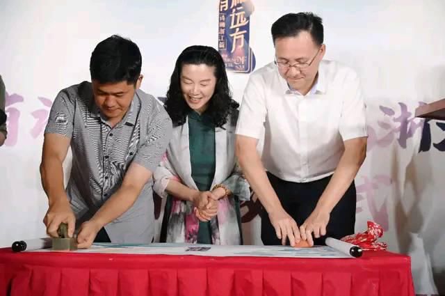  大多都|文旅综艺类节目《还有诗和远方》，嘉宾张国立尚雯婕，是否期待？