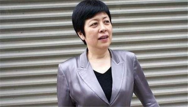  却一直|拍过多部男主戏不温不火，“偷懒”演个配角，却意外获无数迷妹！