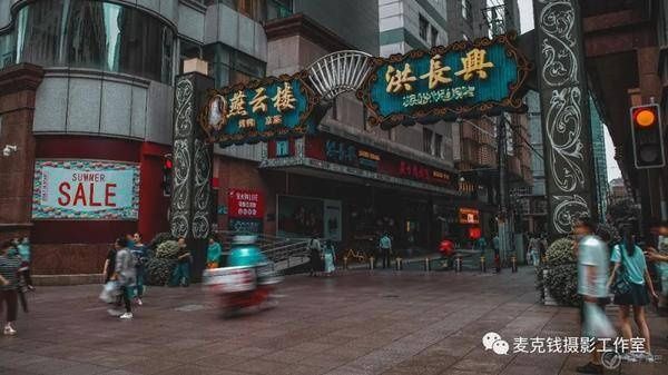  理光|从＂新天地＂到＂新世界＂ 理光 GR3 的街头日记