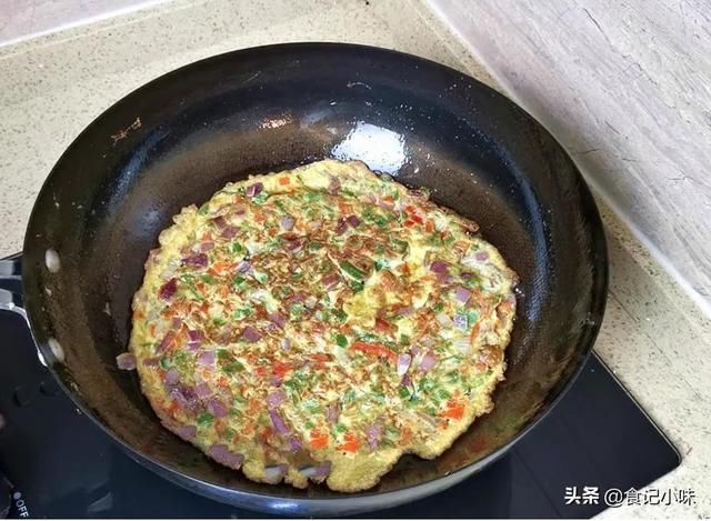  建议|翡翠煎蛋饼，一道非常美味的家常菜，建议收藏备用