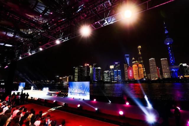  自豪感|嘿，最有自豪感的穿法是什么？这次有答案了