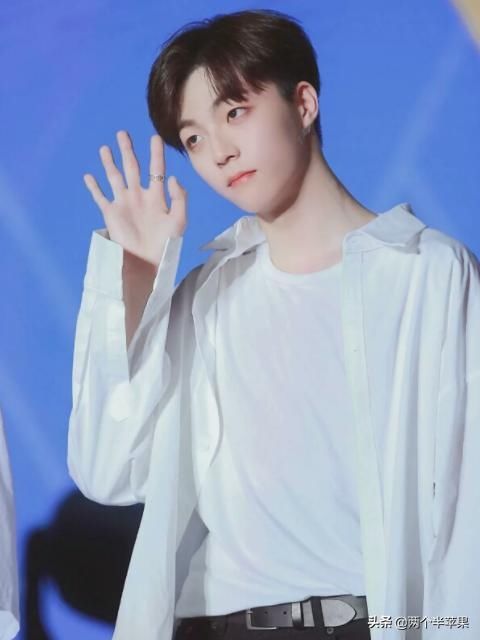 浙江|陈立农也将参加浙江综艺,担任常驻嘉宾,阵容一点也不输《跑男》