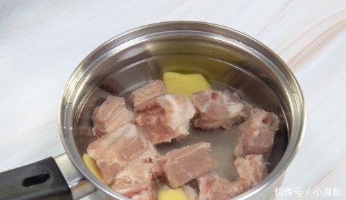 萝卜排骨汤|天热多喝这碗汤,解渴消暑人人爱,10块钱能煮一大锅,超值