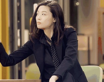 时尚单品|学会这些职场搭配技巧,让你在工作中脱颖而出,变身时髦精