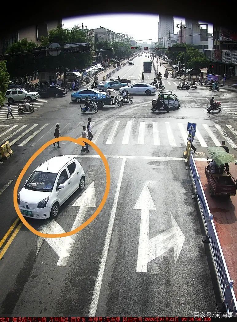 自行车|长葛交警监控：昨天，看谁家电动自行车及三、四轮车逆行、压线啦