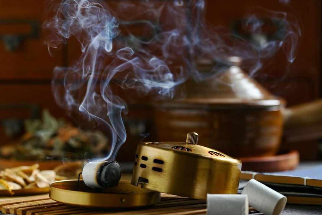三伏天泡脚祛湿寒最快的好方法(三伏天是祛湿最快的40天，我们该怎么做？医生告诉你)