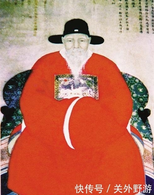 功臣|朱元璋称帝, 功臣果断请辞, 朱元璋极力挽留, 功臣: 你就放过我吧