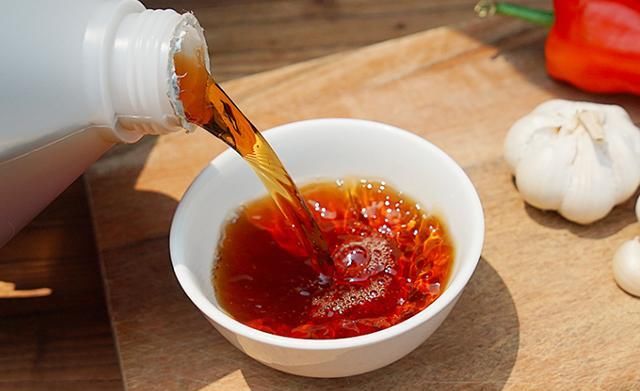 加料酒|做红烧肉时,加料酒煮肉是大忌,多加这2样,肉质软烂不油腻