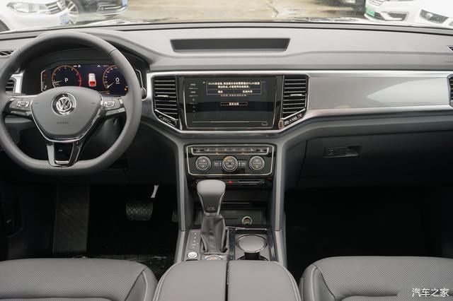  大众|比普拉多还大一圈，大众途昂跌破26万，不比汉兰达更香么？