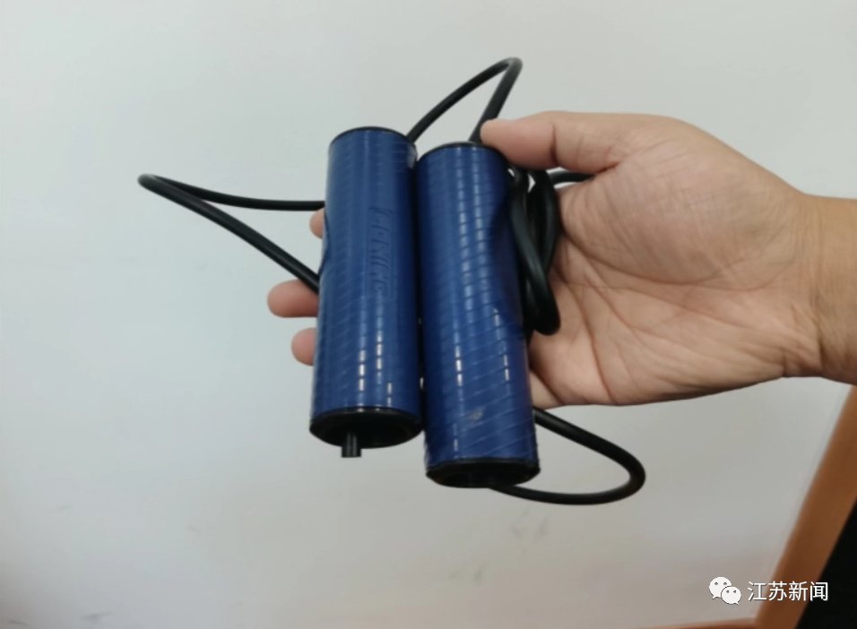 跳绳|拍案惊奇！女子穿金戴银深夜遇劫，却只被抢走一根跳绳