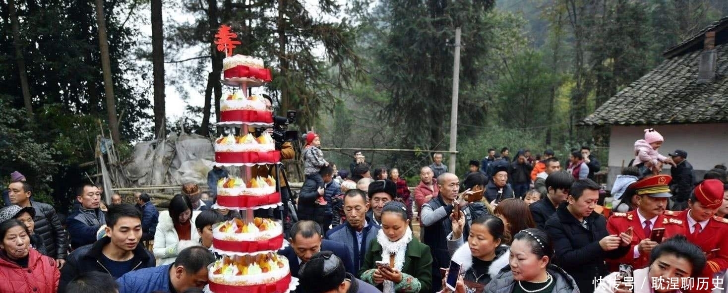 值得|爷爷奶奶还在世，父母就不能过生日？农村这个传统是否值得推崇？