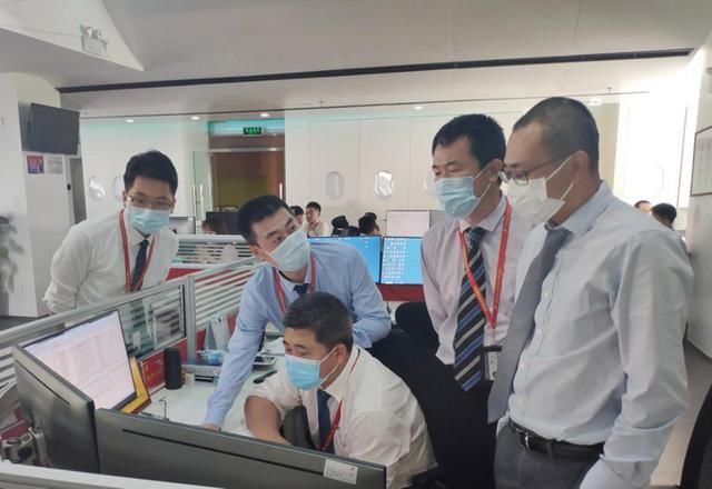 首都|台风雷电巧应对 海航旗下首都航空积极保障暑运航班