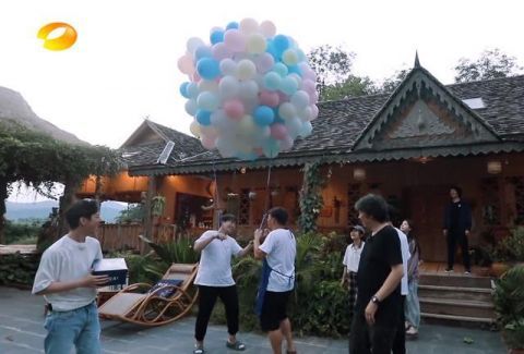  蘑菇屋|《向往4》为什么不展示卫生间，看到真实环境，真心待不下去