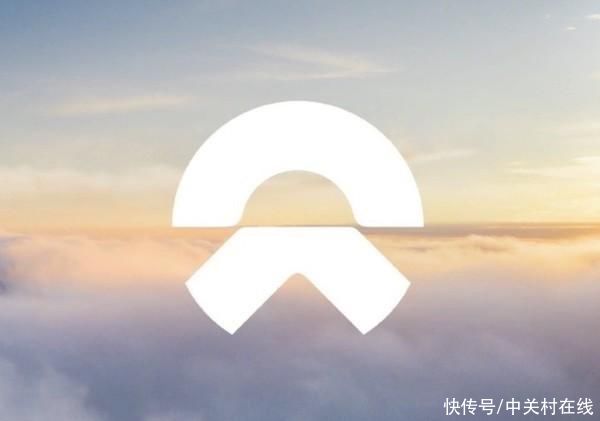 蔚来正测试使用NIO Phone手机 李斌评价绝了