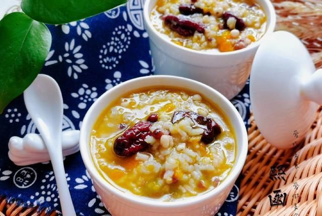  食材|秋后南瓜正当时，加入这4种食材一起煮，香甜软糯真好喝