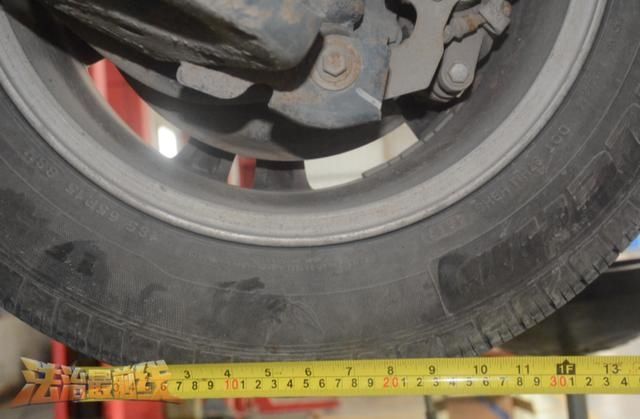  民警|细思极恐！广西这条山村公路惊现1公里血迹！现场发现可疑物品…