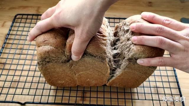 吐司|真正的【全麦吐司】,完全不用加面粉,也能做到松软无比