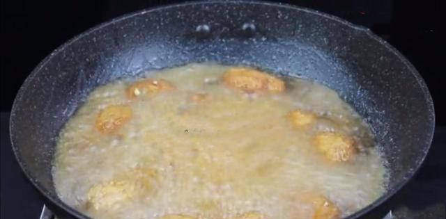  大人|豆腐新吃法，一上桌就被抢光，大人小孩都喜欢，关键是还简单