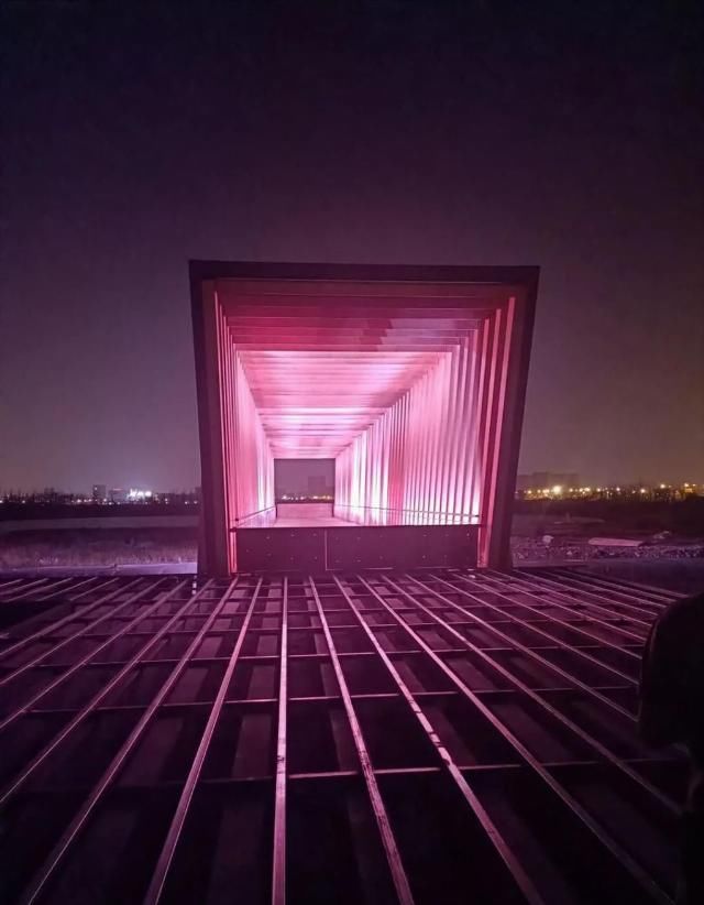  网红|【探索】滴水湖4座“网红”景观桥亮灯啦！快来先睹为快