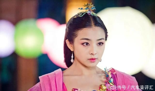 张含韵|“公主病”晚期的张含韵,31岁还装疯卖萌怎么了