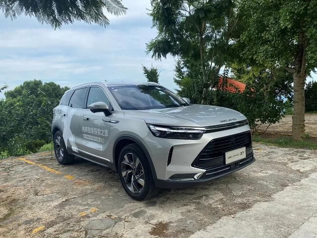 宽适|驾驭不了的＂小野兽＂！宽适大空间，配同级唯一隐藏式门把手