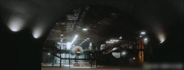  标题|Mirror拉片的标题：三《暗黑者》