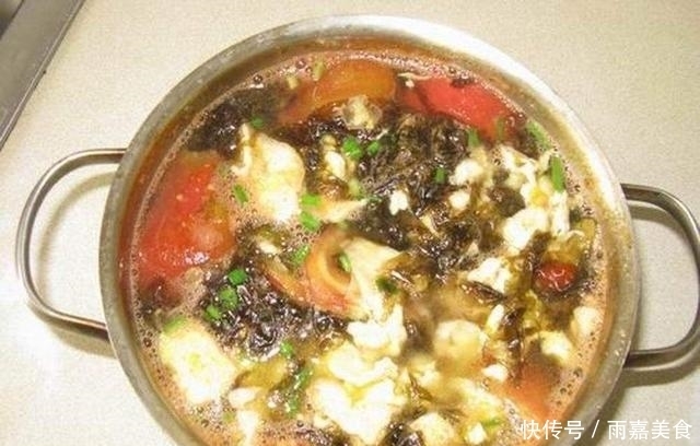 味道|西红柿加它打汤，味道非常鲜美，超好喝好特有营养，三餐都喝不够