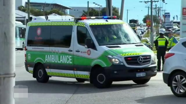  人世|13岁少女俩月自杀10次，母亲忍痛决定不再救她，让她离开人世