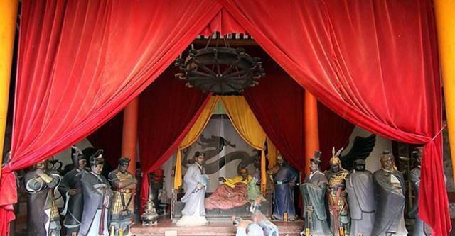 帝城托孤|夷陵之战刘备战败,一座城却因他而出名,成为了著名的景点