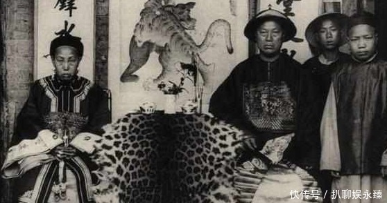 美丽动人|历史老照片：旧时人吃火锅，18岁的慈禧美丽动人