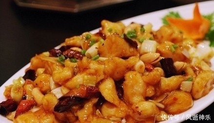 切成|鸡肉最好吃的几种做法,好吃又下饭,实在是太香了!