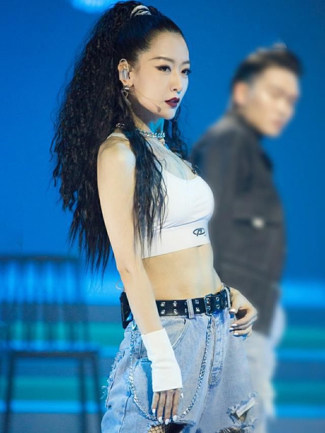  浪姐|《浪姐》四公宁静组造型惊艳，淘汰名单被曝出，观众喜爱度排名看不懂