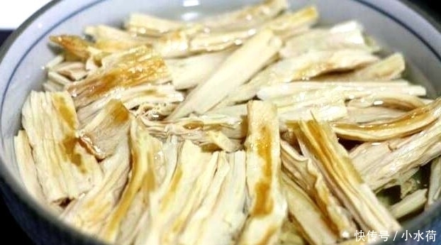 腐竹|泡腐竹时,别直接“加水”!如此操作,松软好吃不生硬