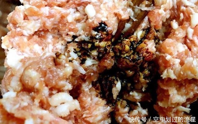 莲藕丸子|秋天,多喝此汤,汤鲜味美还补钙,比骨头汤营养,每次上桌遭疯抢