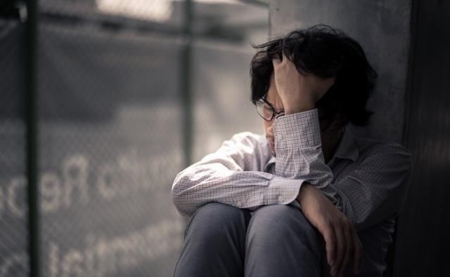 谈论|每个自杀的人，生前都透露了他/她的求救信号！