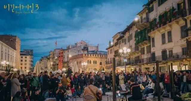  天才|被何炅黄磊踢出群聊，全网骂退出节目，却在韩国成万人追捧的音乐天才？