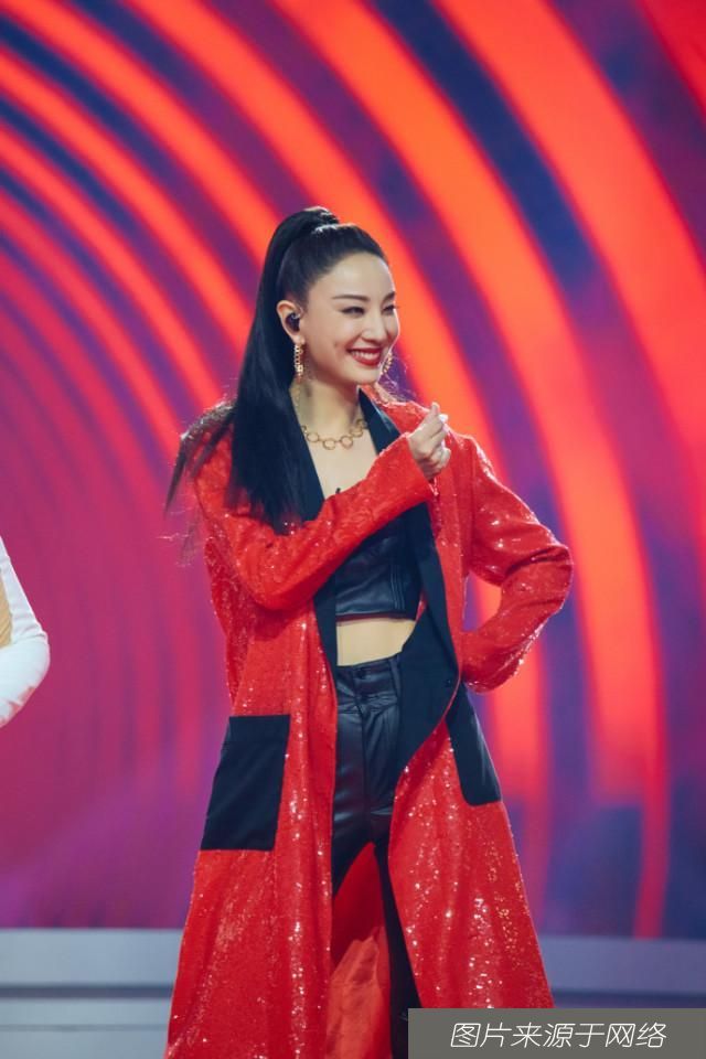  浪姐|郑希怡或将缺席《浪姐》四公录制？网曝郑希怡疑似受伤被送往医院