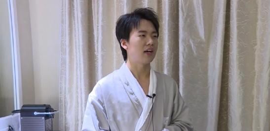  麒麟|抢德云一哥？郭麒麟一句话让岳云鹏死心