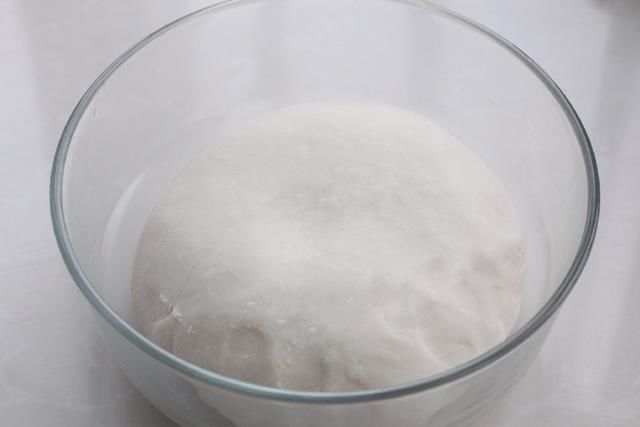  拌成|这菜虽然一股怪味儿，拌成饺子馅却鲜美无比，学会都能开饺子馆了