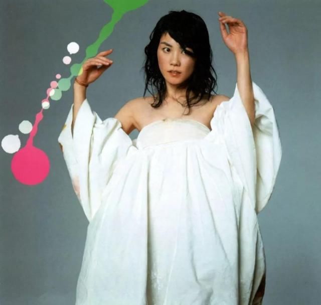 居然|王菲居然都51岁了?她的美丽人生,一直都是「菲」比寻常!