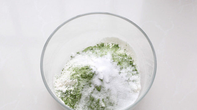  混合拌匀|做这面食双手无需碰面，搅一搅上锅就蒸，蓬松暄软比蛋糕简单多了