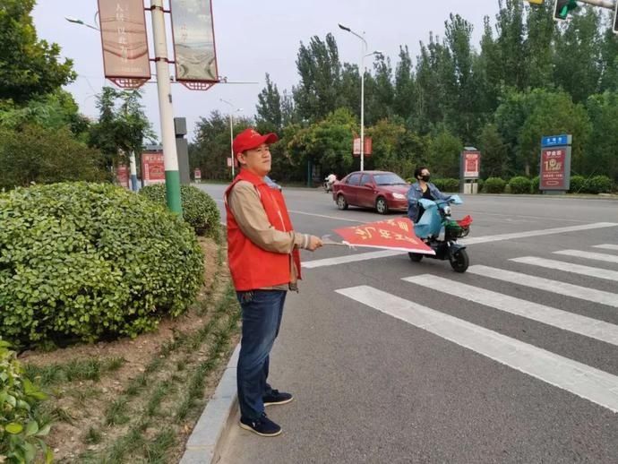 通行|玉田法院：文明助通行 志愿者在行动