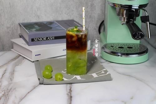  微苦|咖啡别总是加糖加奶了，试试这一杯咖啡特饮，酸甜微苦又香醇