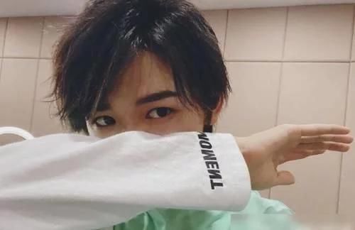 刘耀文|肖战王一博失宠明星榜,这次的榜首迎来了新人,周榜的情况分别是