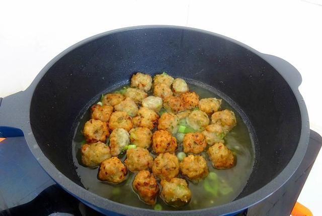  健康|这菜人人爱吃，只有在家自己做吃着才放心，健康又实惠，香