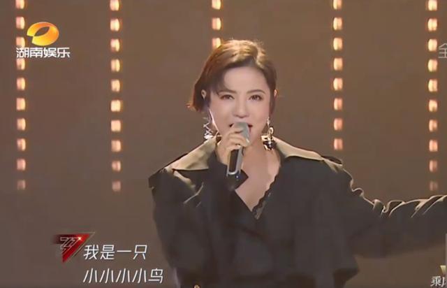  张雨|《乘风破浪》火药味十足，杜华给丁当低分，却拿宁静张雨绮没办法