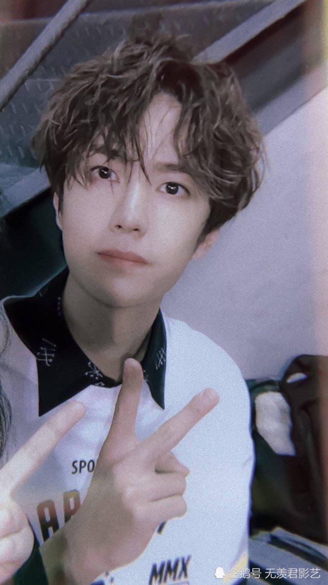  送祝福|生日前夕王一博个人宣发正式上线，众网友齐送祝福少年未来可期