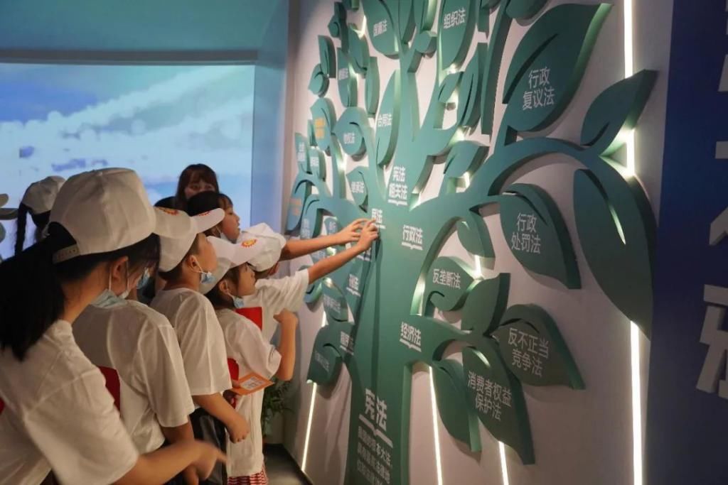  暑期|嘉陵30名留守儿童参加暑期夏令营